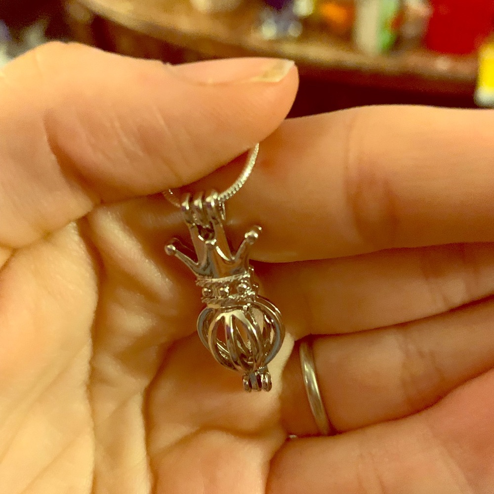 Necklace pendants